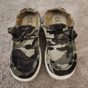 Hey Dude Women's Camouflage Shoes